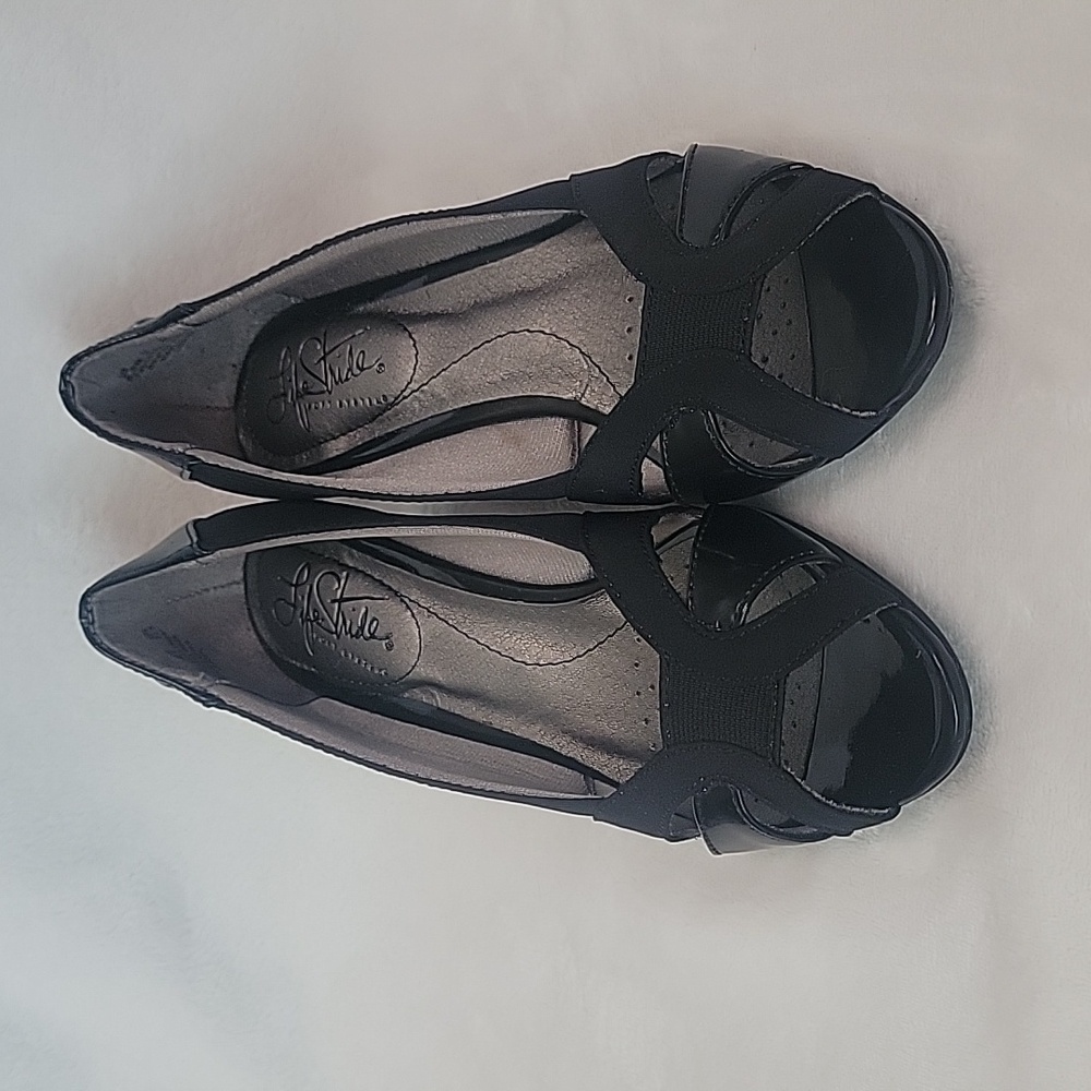 Life Stride Soft System Black Open Toe Heels Shoes Size 5.5
